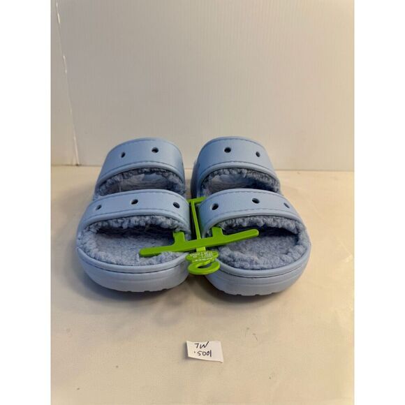 .5001 Crocs Blue Fuzzy-US 7 Womens - Picture 2 of 5